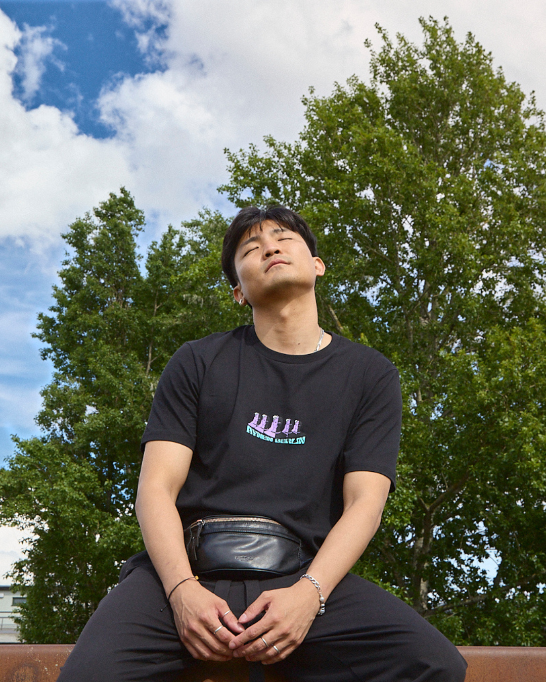 2Face T-Shirt - Black