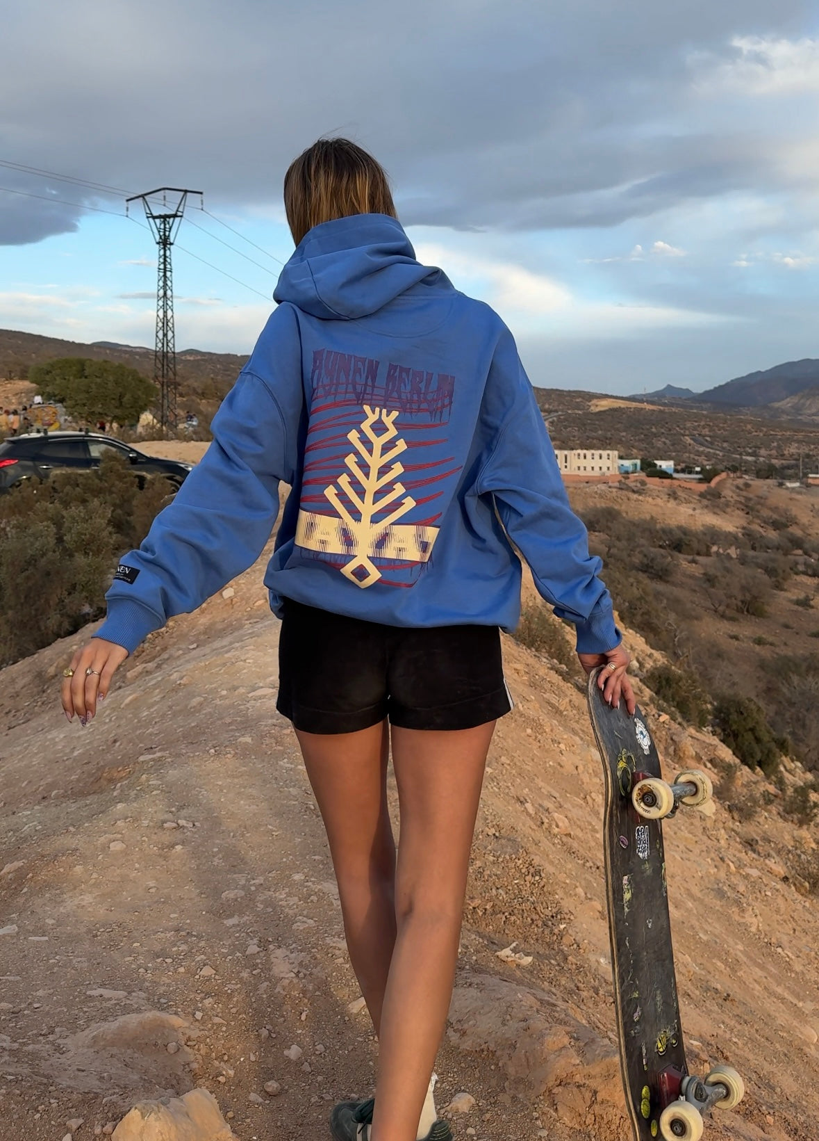 Hayat Heavy Hoodie - Sky Blue